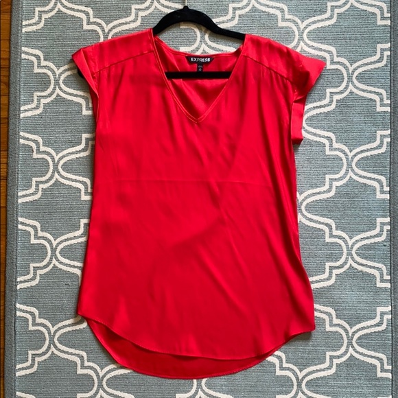 Express top - Picture 1 of 2